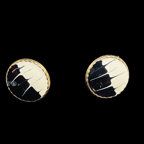 Lot of 6 Gold Tone Pierced Earrings (4841) - Picture 5 of 9